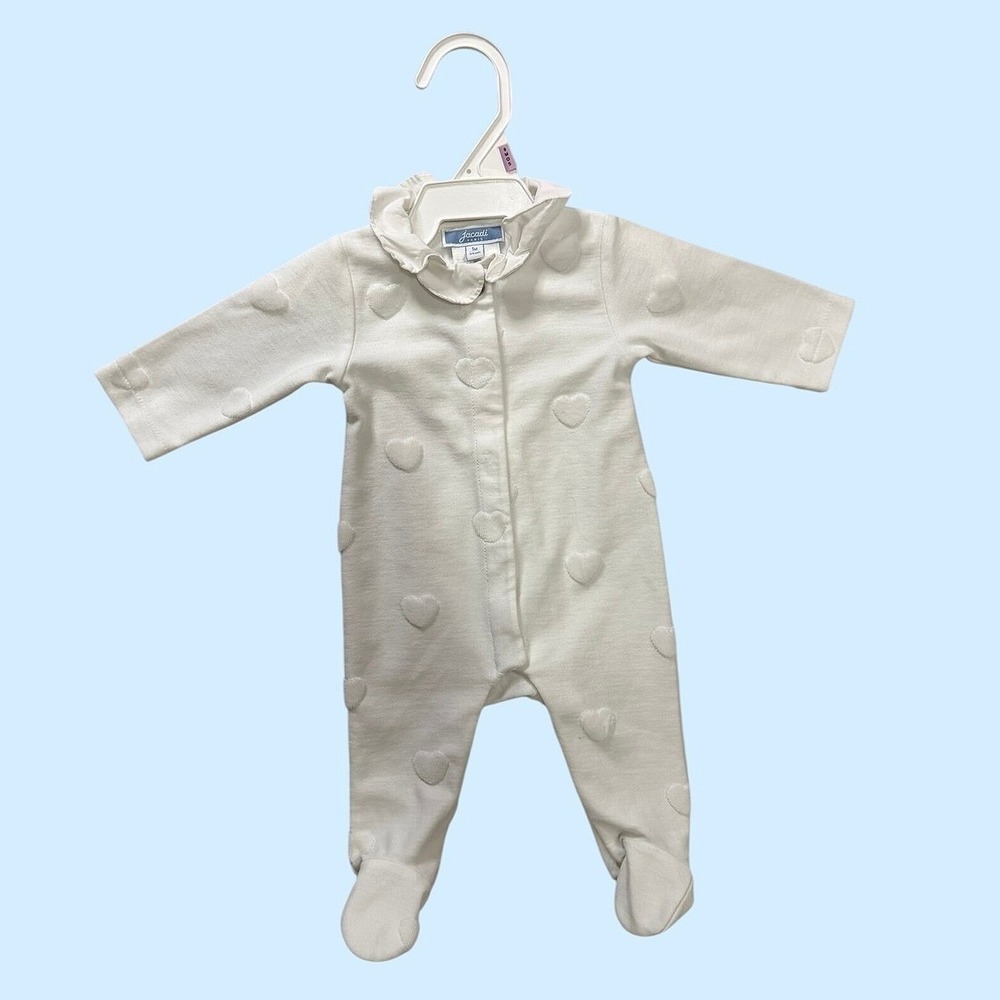 Jacadi Paris Baby Girl White Embossed Heart Footed Sleeper Ruffle Collar 1M 54cm